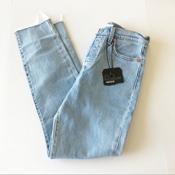 Jeans | Nwt Levis Premium Wedgie 